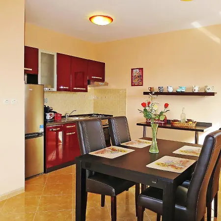 Holiday home Holiday Irma - Lbn418